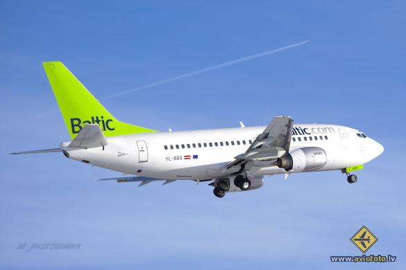 Boeing 737-522